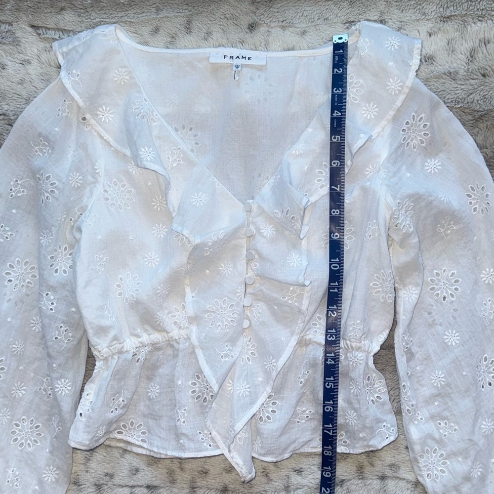 FRAME Ruffle-Front Eyelet Top Size XS - Picture 11 of 16